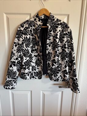 Lafayette 148 New York Black and White Floral Jacquard Blazer